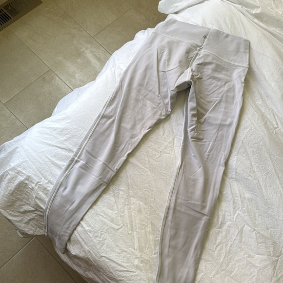 Lululemon White Leggings - Worn + need love 😂🤍 - Picture 5 of 6